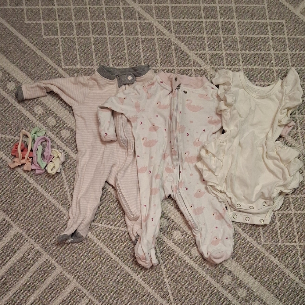 Burts Bees Baby Newborn Girl Lot